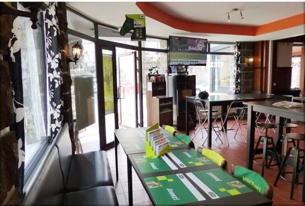 BAR DE L'HOTEL