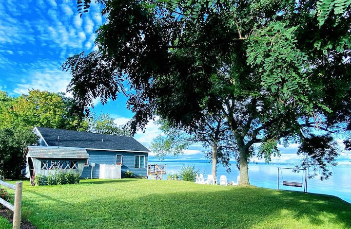 lake champlain rentals with boat dock