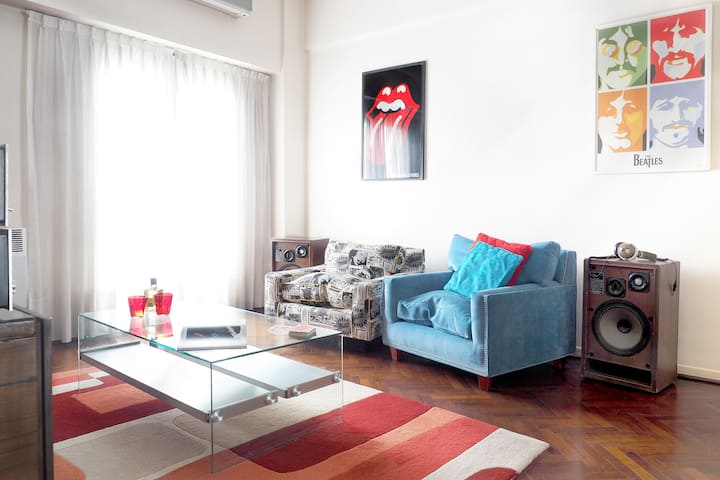 Three-bedroom apartment in Barracas with balcony views