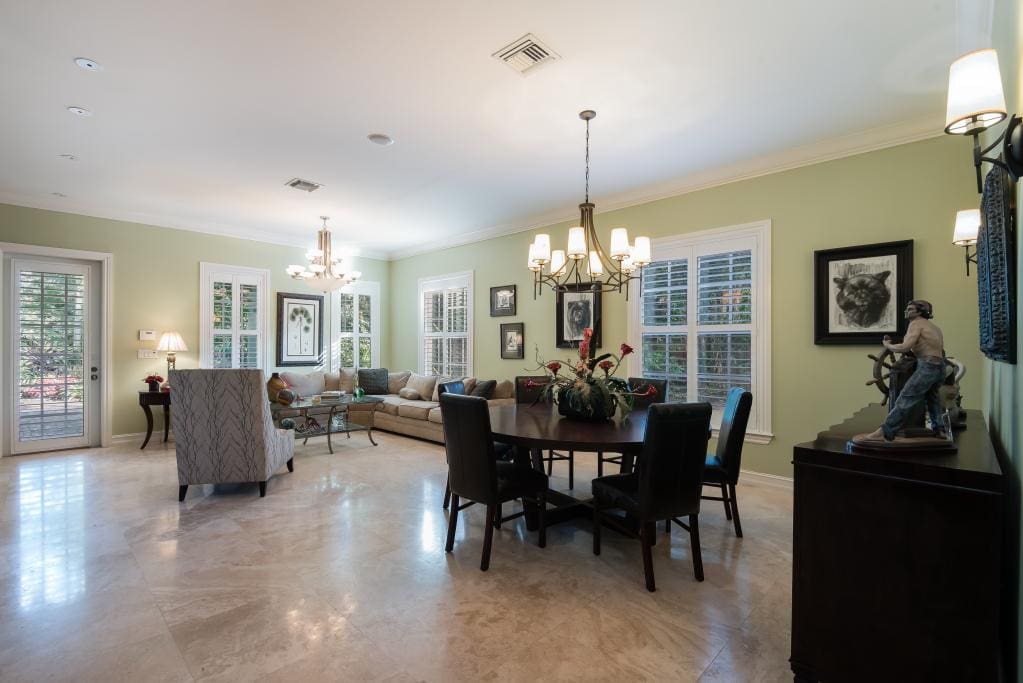 Great living room and dining room