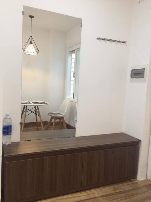 Shoes cabinet and miror