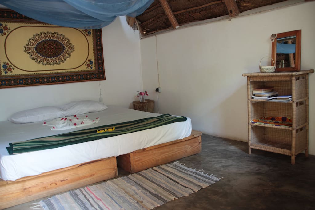 King size Bed - Room
