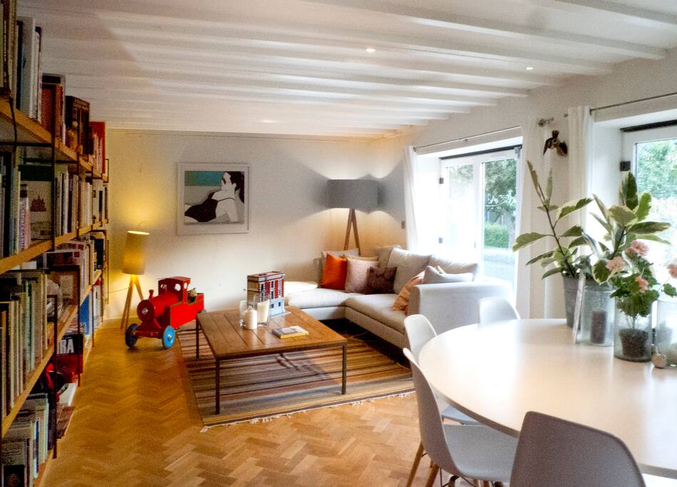 Contemporary Coach House Somerset Houses for Rent in Castle Cary