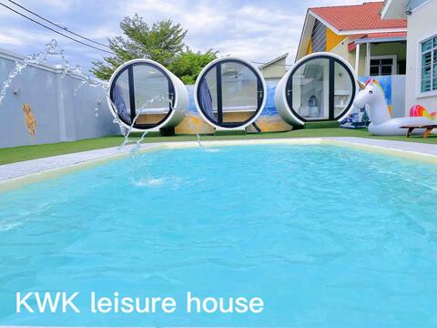 KWK Leisure House