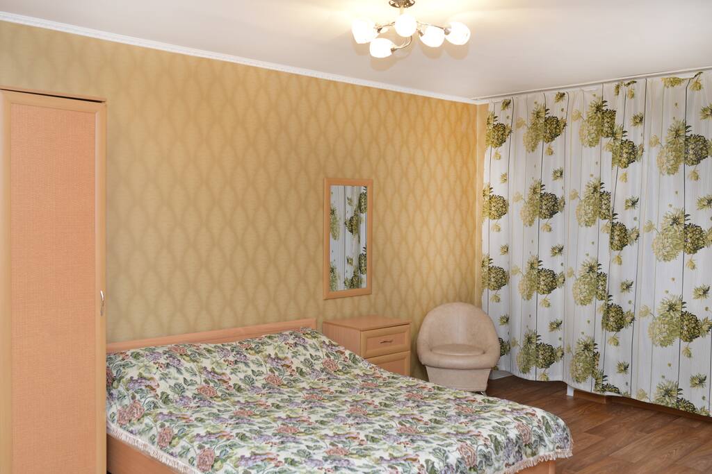 Двух спальная кровать