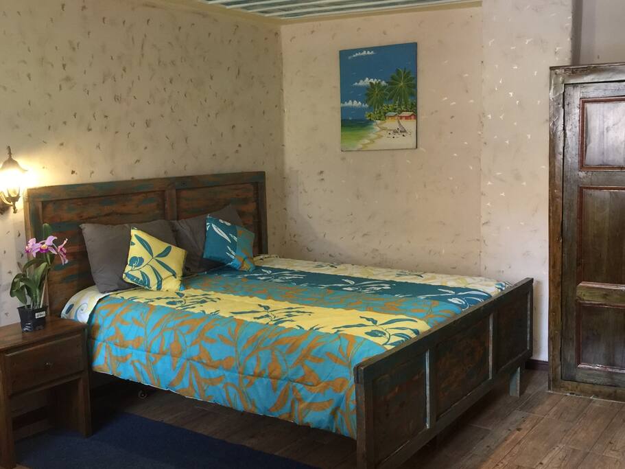 1 King bed