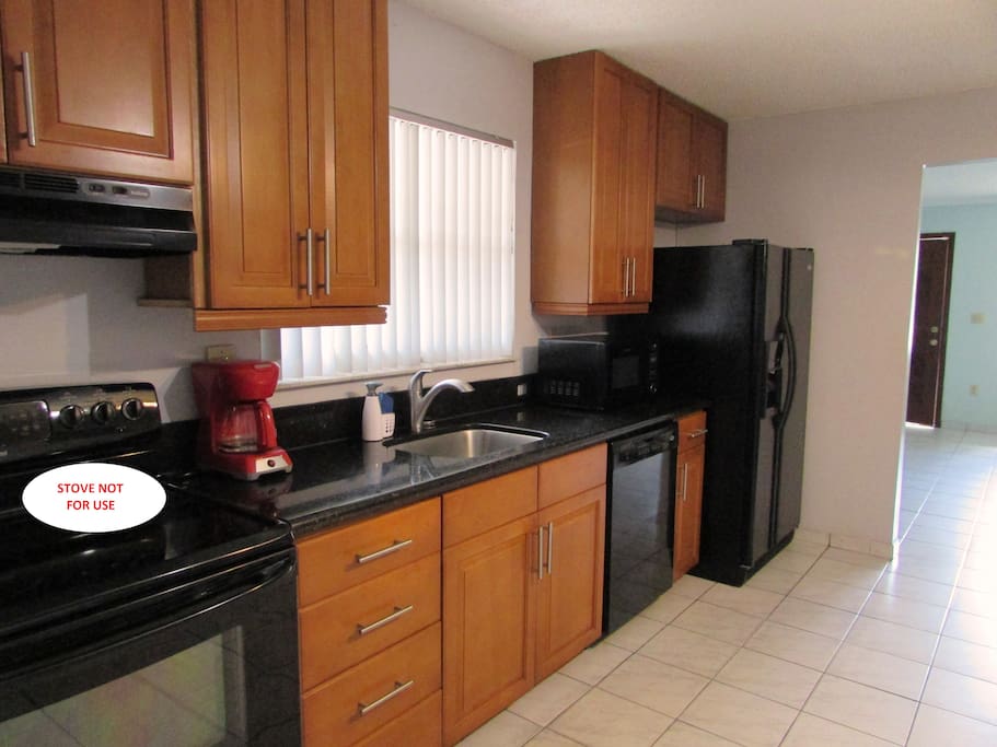 Fully equipped kitchen only for guest's use