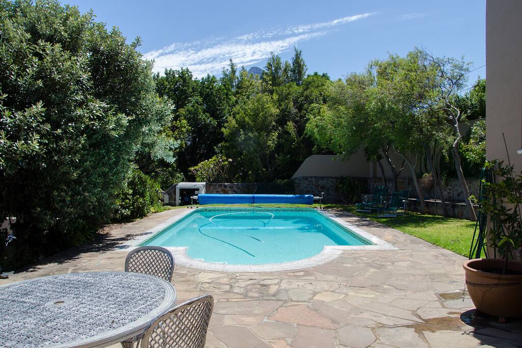 Private pool