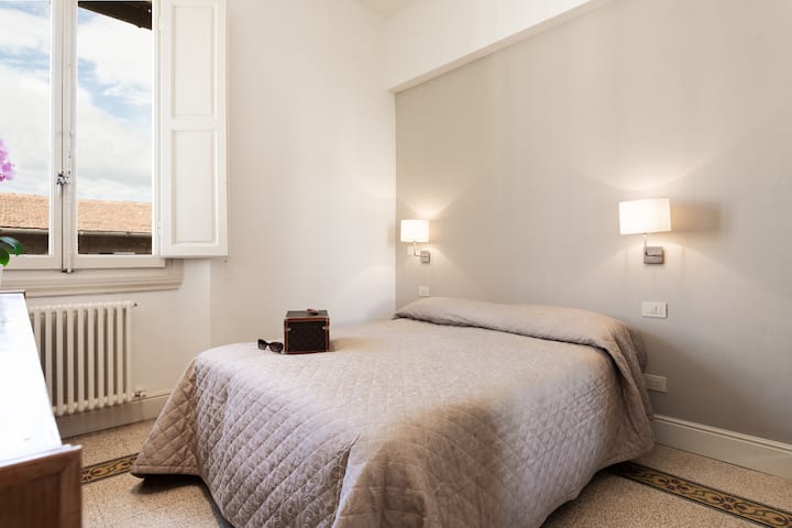 Chambre double avec douche