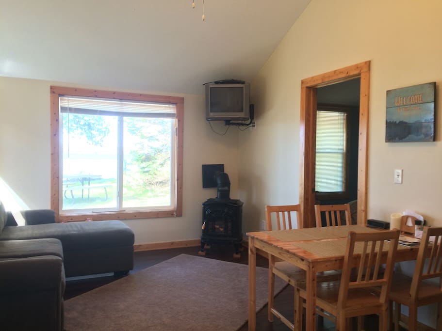 Living area (gas stove, games, TV w/DVD, bluetooth speaker, wifi)