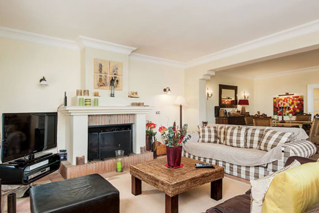 Modern air-conditioned lounge with open fireplace. Full Sky Package (no ITV/ BBC or pay movies). Playstation 3 & games