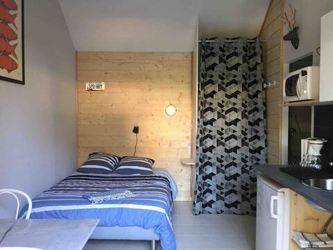 Cozy 20 m² studio 2 minutes from Rennes with parking