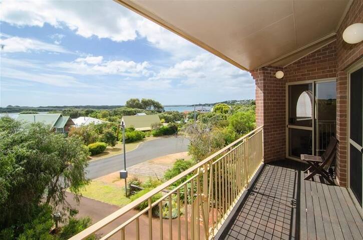 Romeo & Juliet gallery image 4