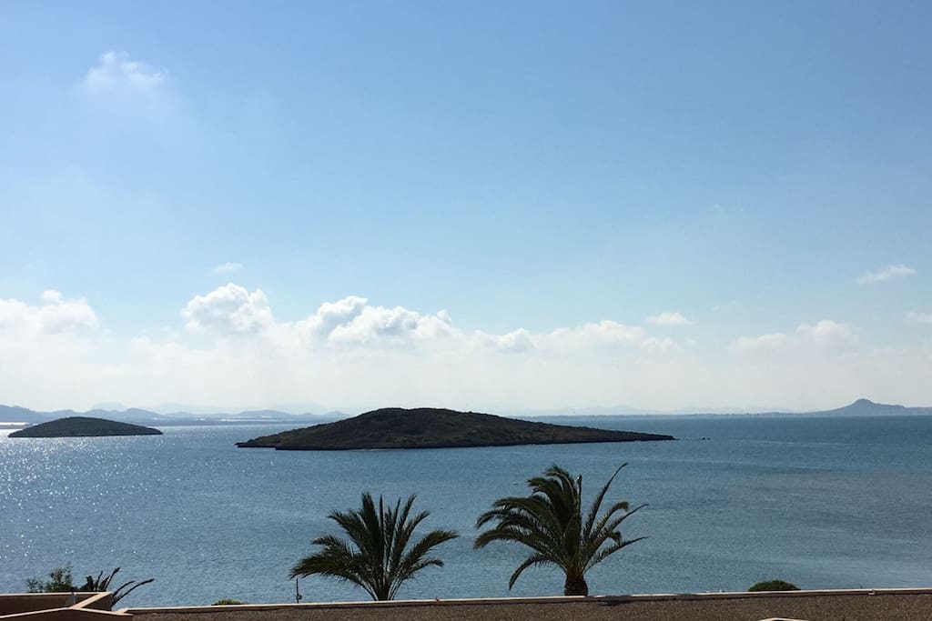 Vista del mar menor desde la terraza