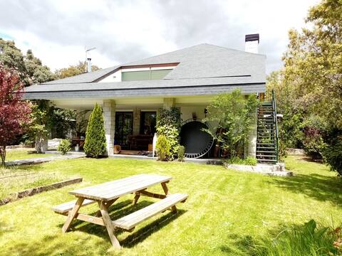 Spacious, bright, in the middle of nature