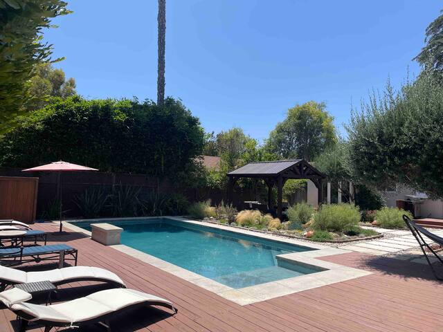 Paradise in Los Angeles gallery image 3