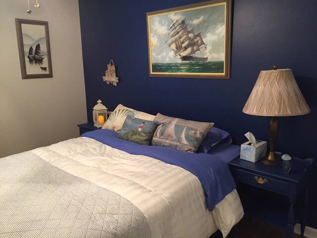 Cozy renovated ranch done with love.
