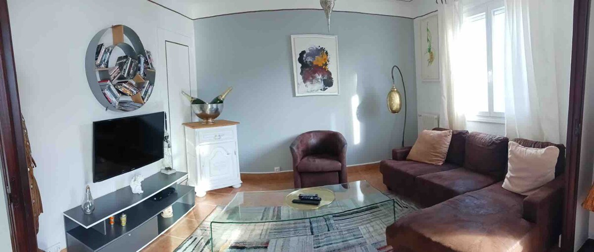 Top Airbnb: Very nice 2 bedroom apartment. a Perpignan