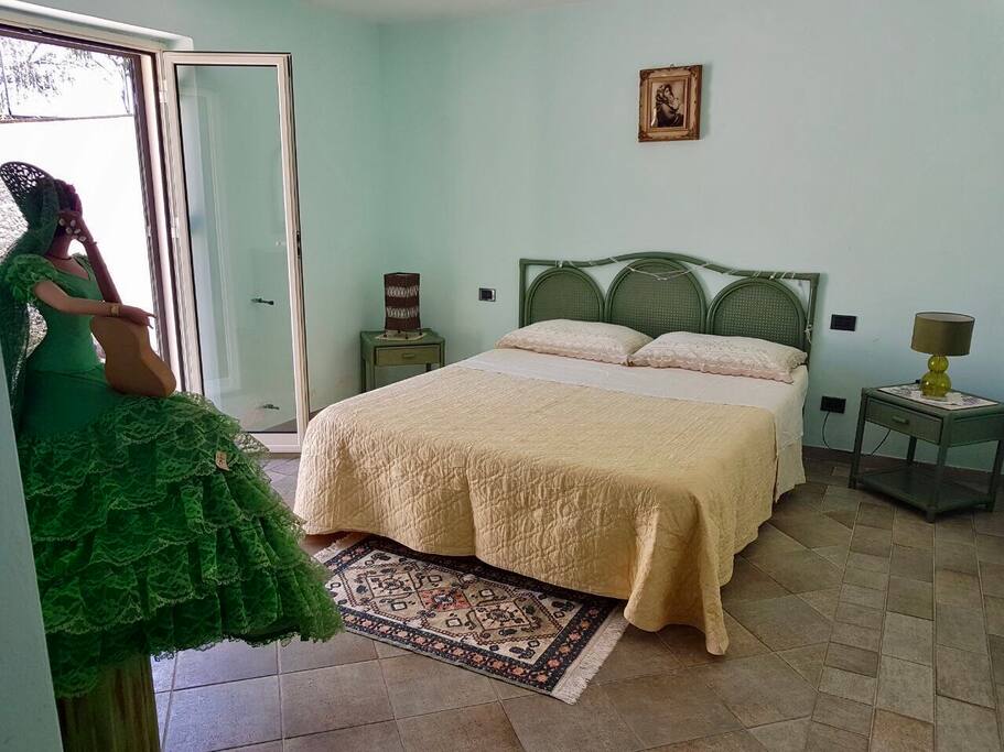 Room number 2: Double bedroom with attached bathroom and wardrobe room