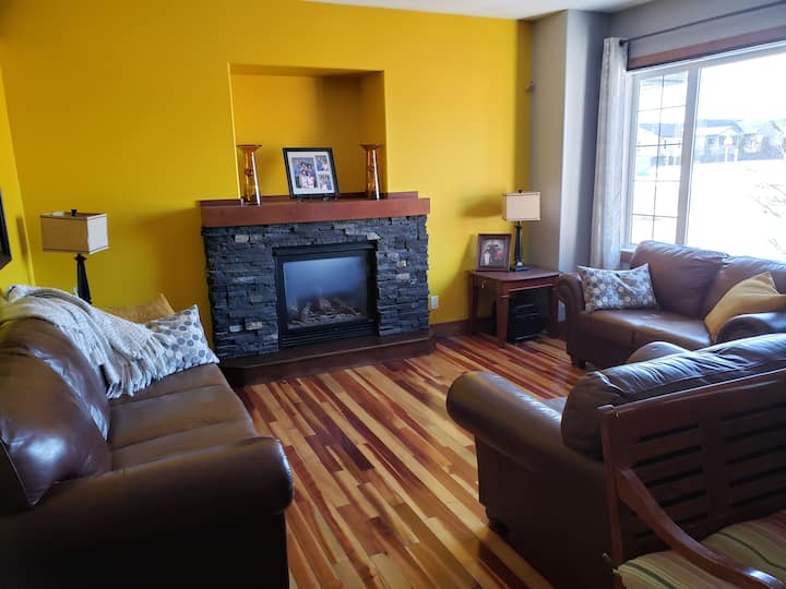 Vacation Rentals & Homes Alberta, Canada Airbnb