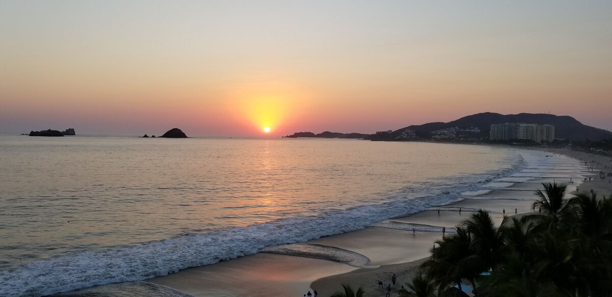 Ixtapa Bay View Grand Residential - Condominiums for Rent in