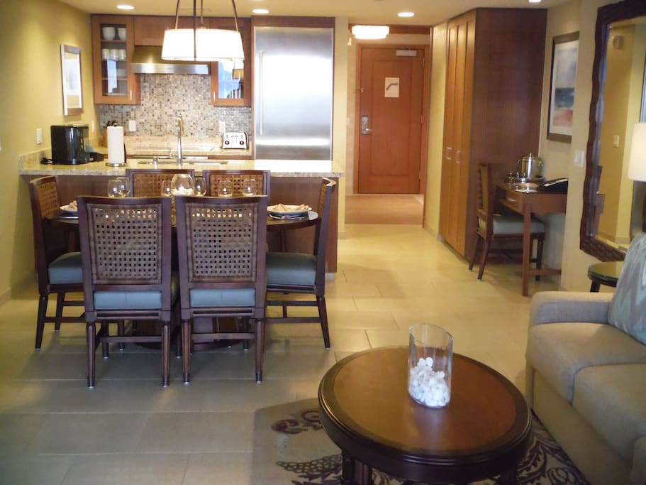 Full kitchen with high end kitchen appliances