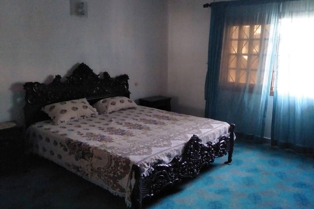 Room1