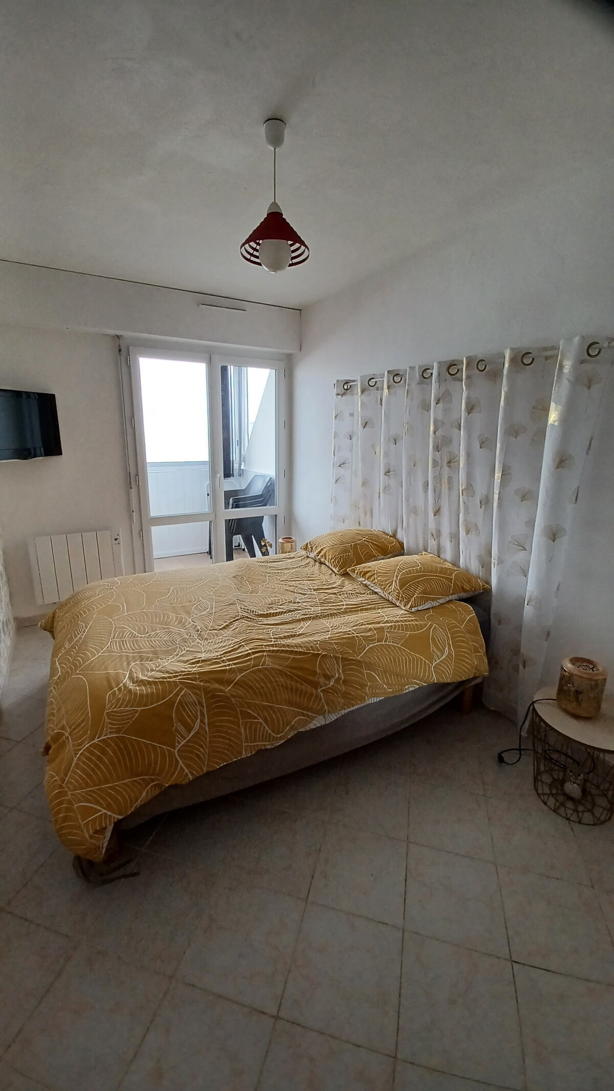 חדר עם נוף לים. 