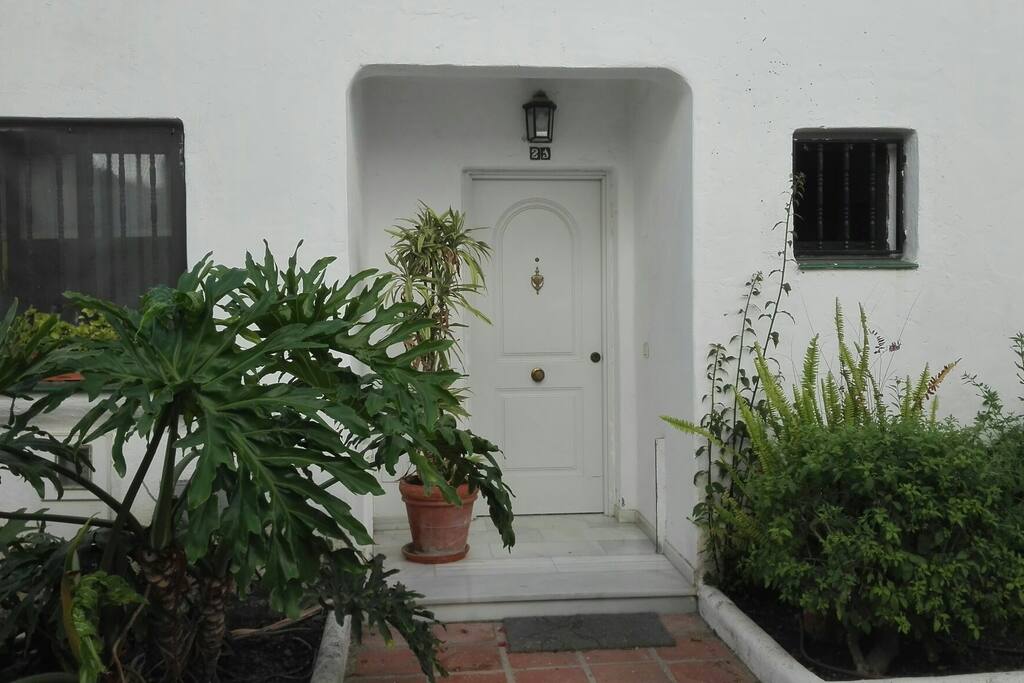 La puerta de entrada.