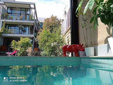 Architect-designed villa with pool