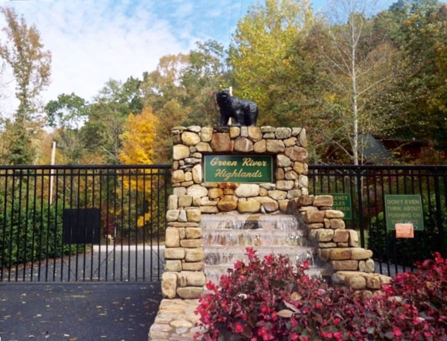 Entrance to Green River Highlands