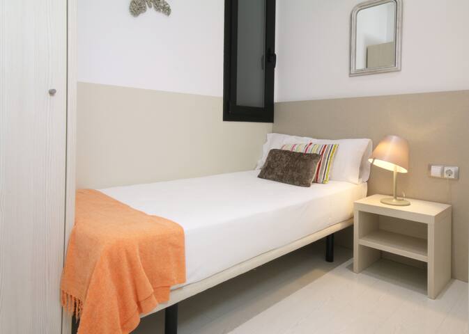 Sagrada Familia 41 gallery image 2