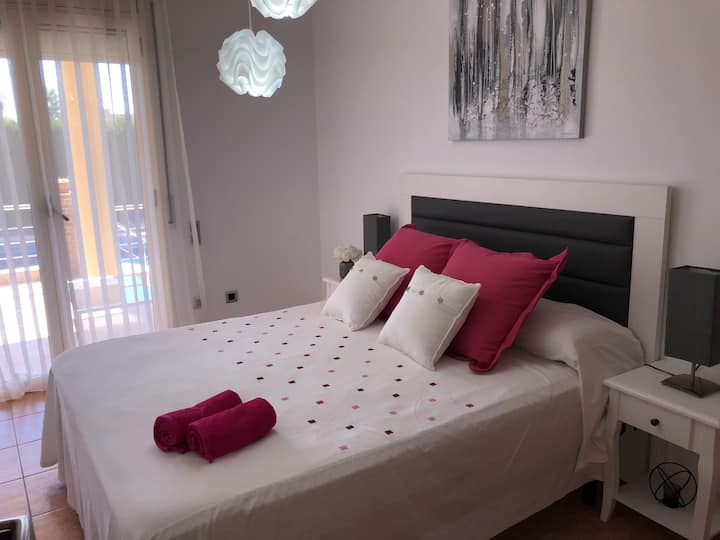 غرفة في الطابق الأرضي