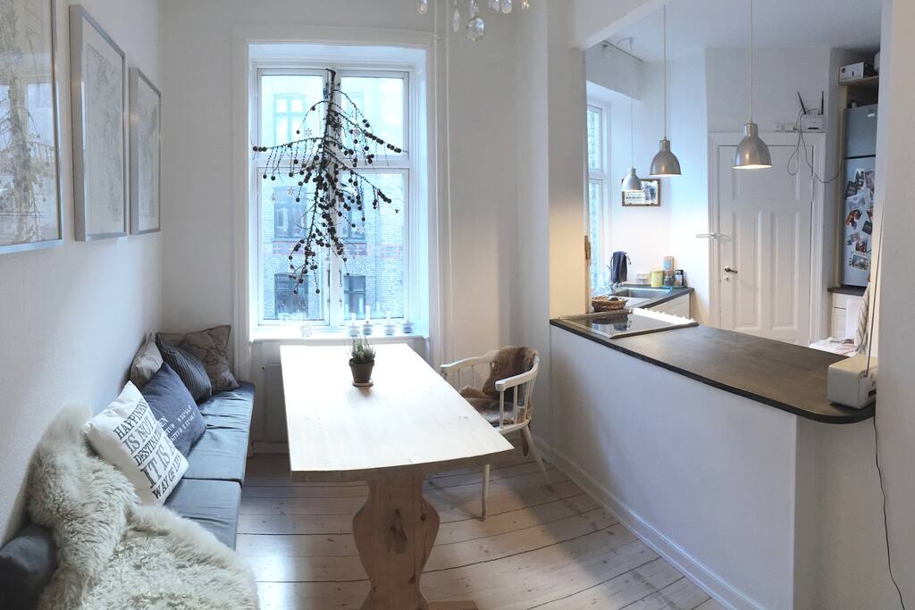 Open kitchen and dining room