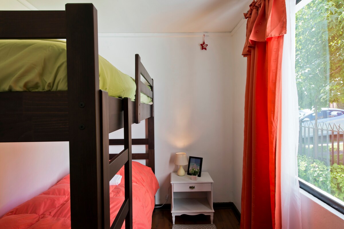 Spavaća soba br. 2 s brvnarom