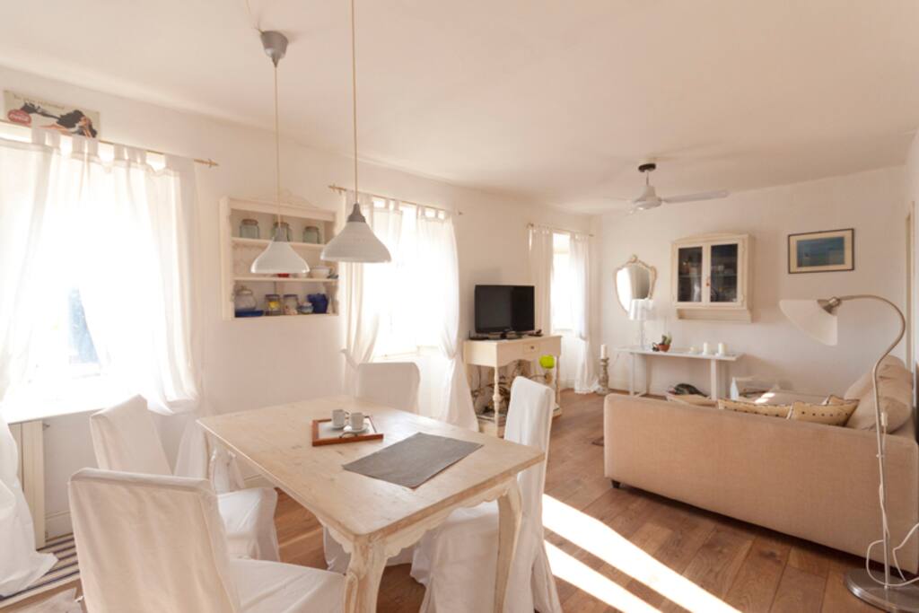 Bright, sunny apartment