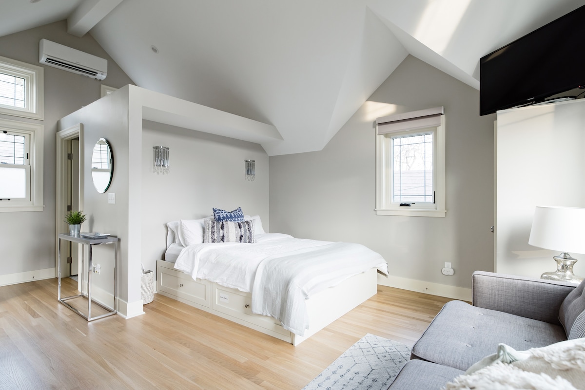Montlake Studio