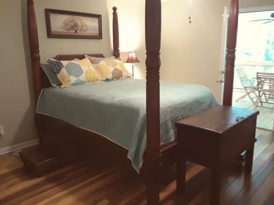 Lovely sleeping quarters with comfortable queen mattress.