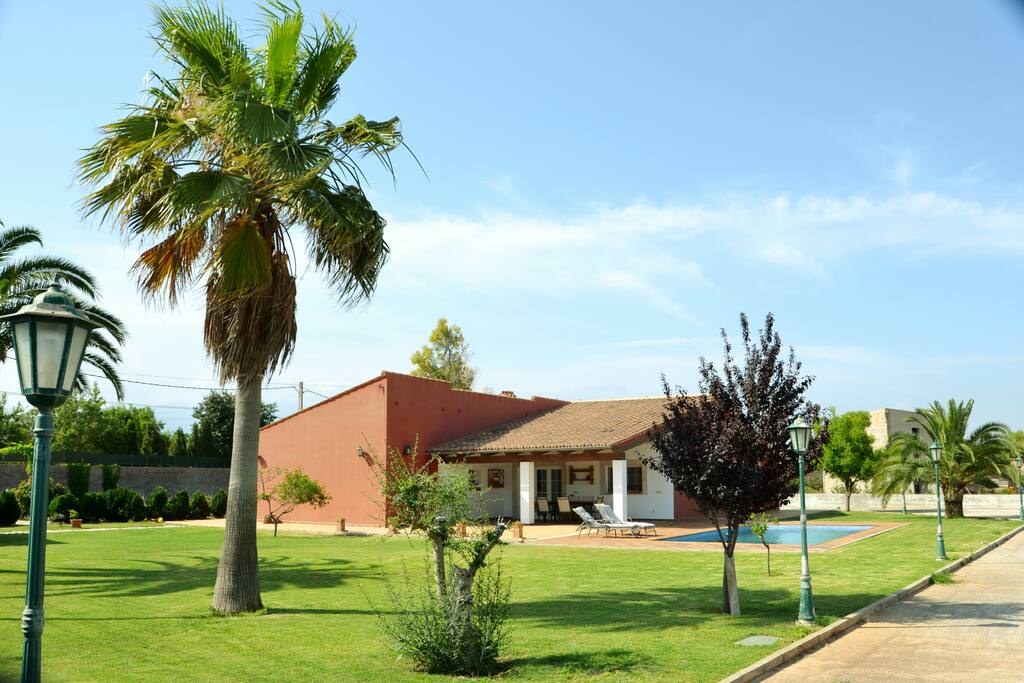 3500 metros de jardines