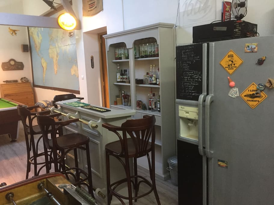 american refrigerator/freezer