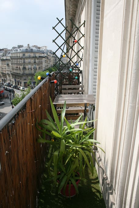 balcony