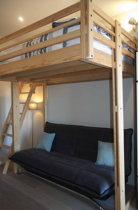 canapé lit et lit mezzanine, couchages pour 4 personnes