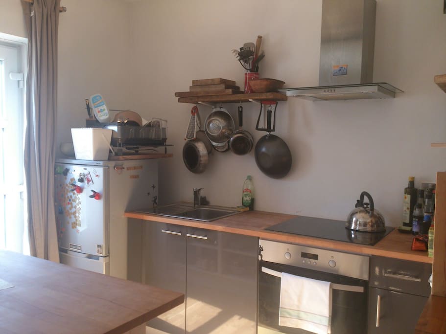 Fully equipped kitchen