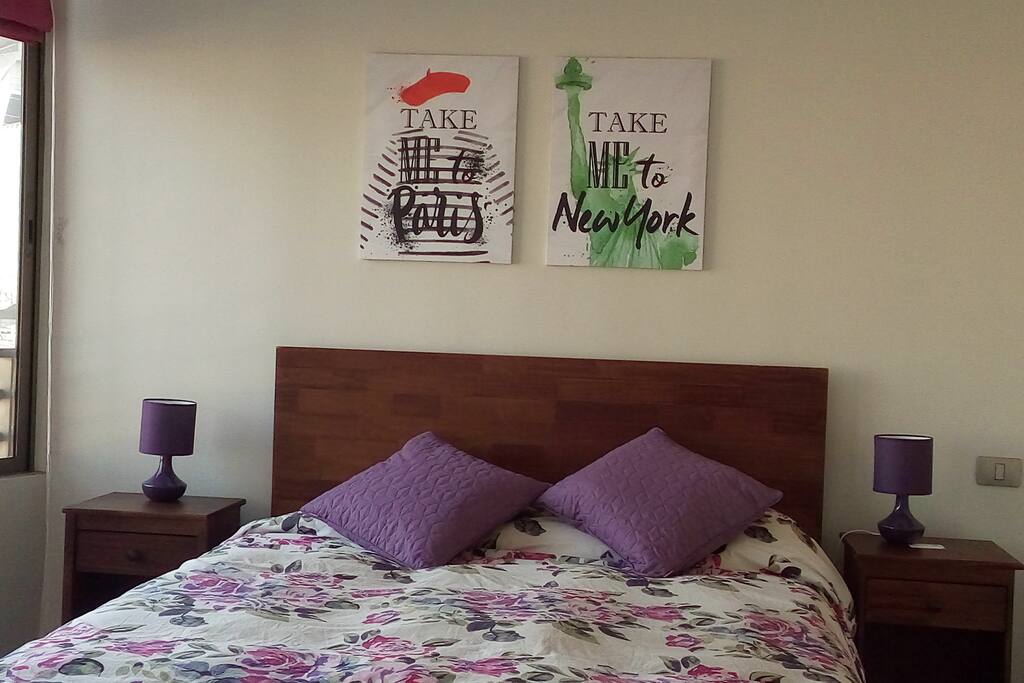 Cama de dos plazas.