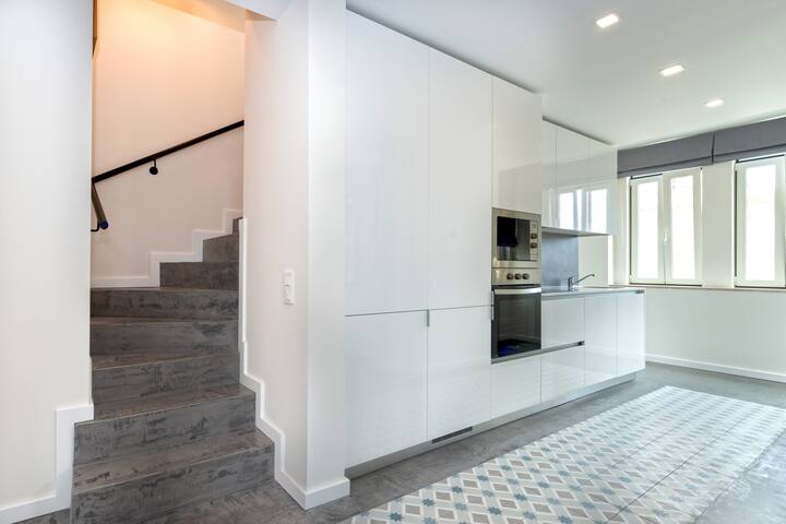 Bela Vista Palace – Two bedroom apartment(1ºE) gallery image 2