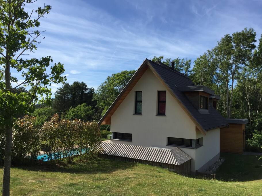 Terrain de 1 600 m2