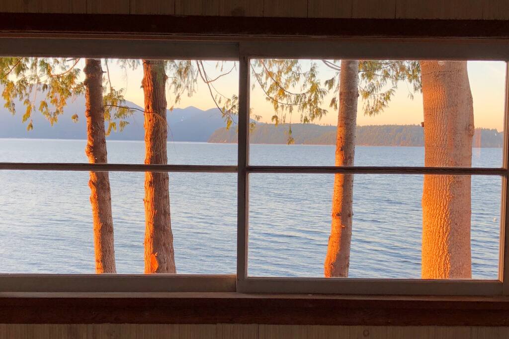 Havfrue Sten Mermaid's Stone Cabins for Rent in Seabeck, Washington