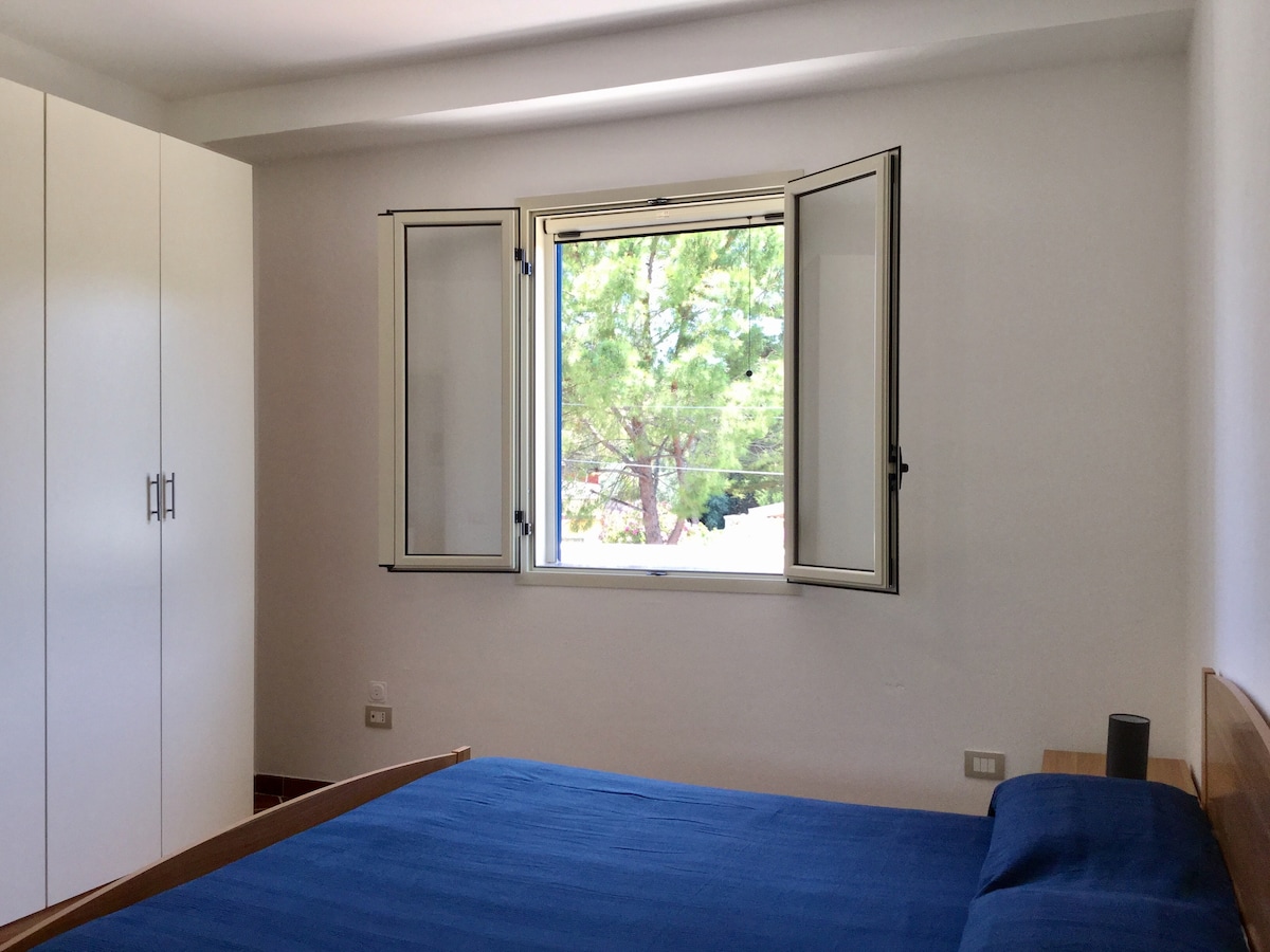 поглед од прозорецот на спалната соба