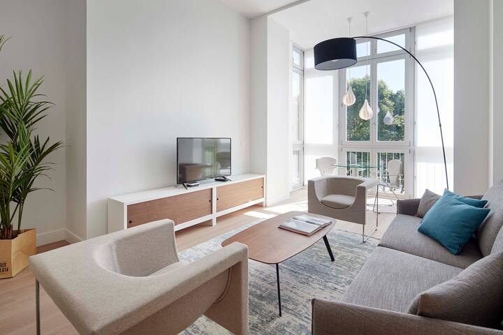 Moon River by FeelFree Rentals gallery image 2