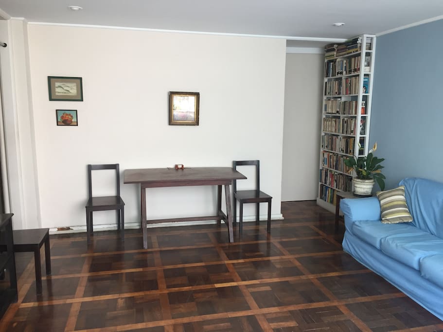 Livingroom / Sala de estar